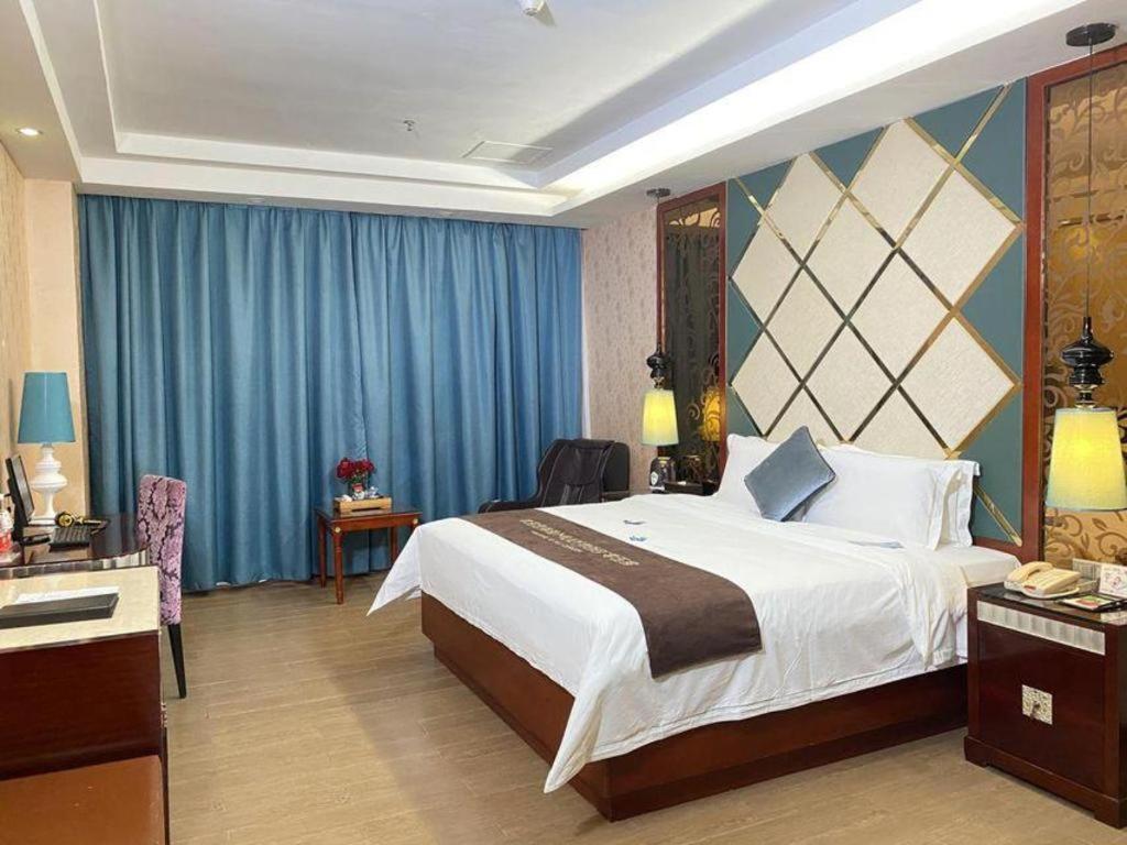 Shenzhen Kai Long International Hotel Exterior photo